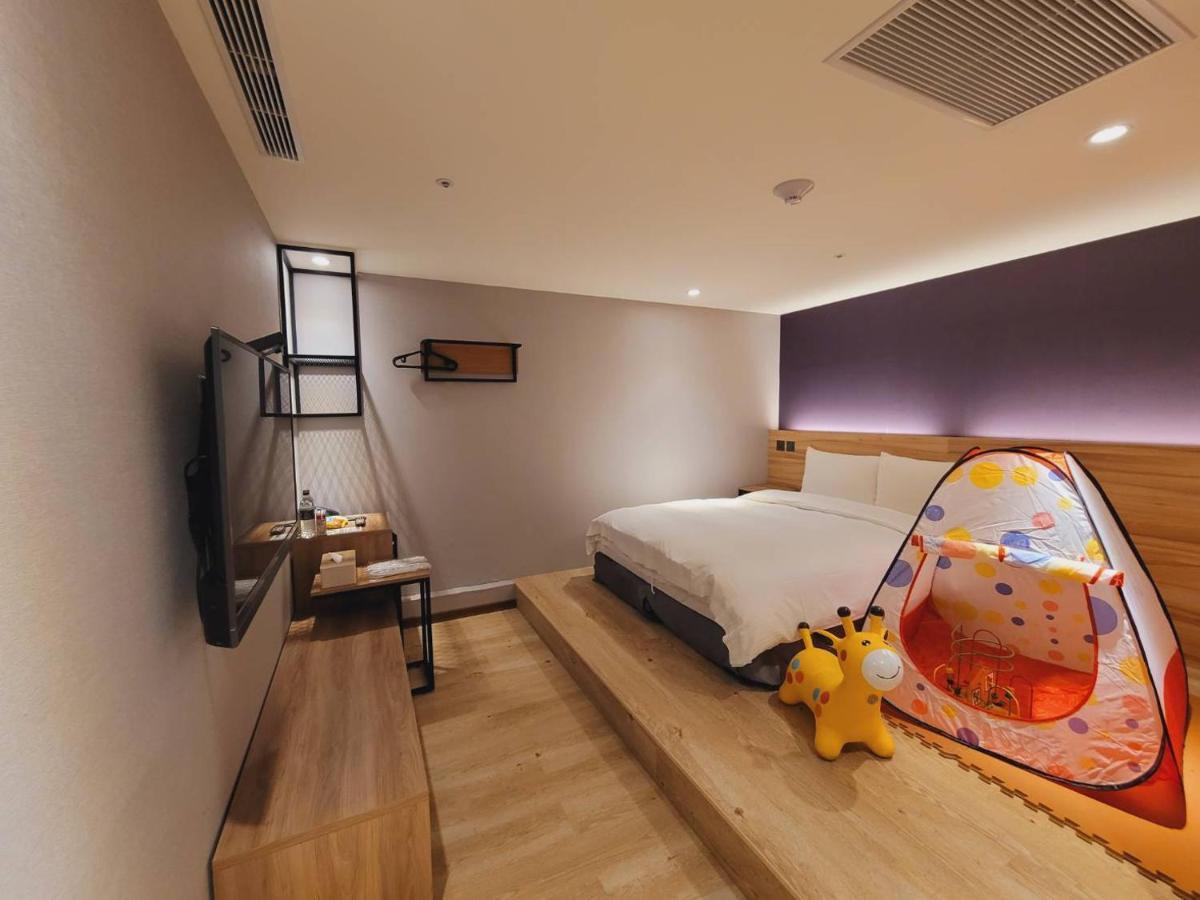 Muzik Hotel - Ximen Station Branch Taipei Dış mekan fotoğraf